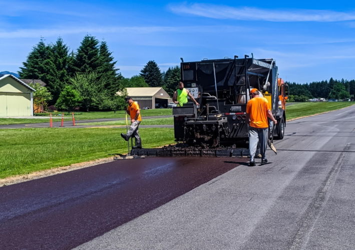 Airport Taxiway Slurry Seal Project